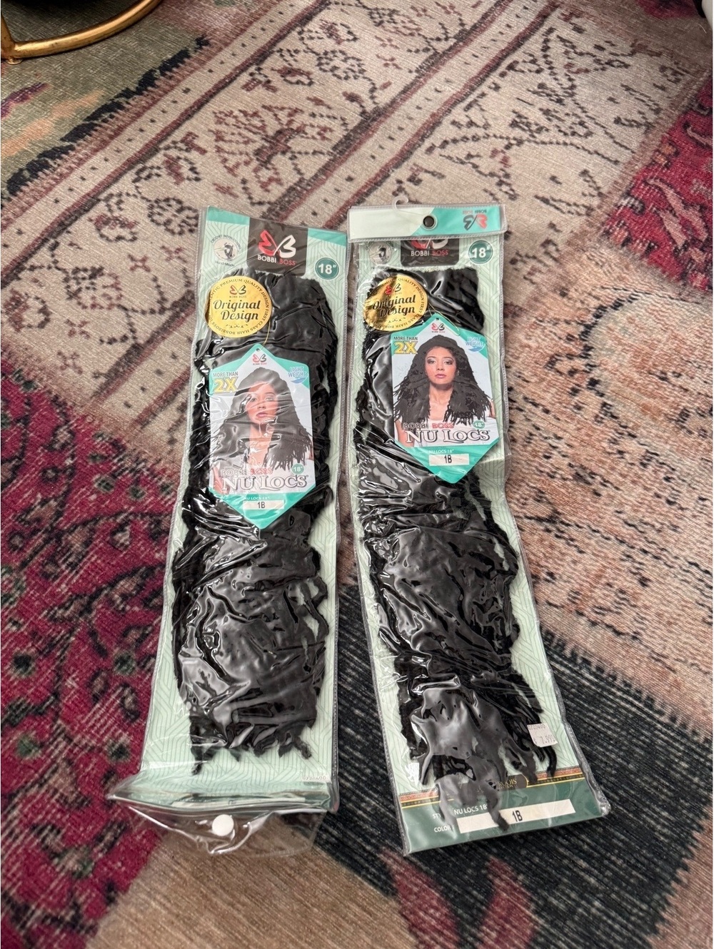 Lot Bundle of 2 18 inch Bobbi Boss synergies 1B hair